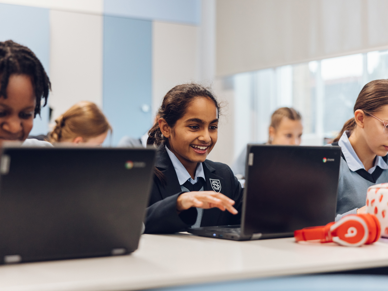 A Digital Deep Dive into the world of Computing at Sheffield Girls’